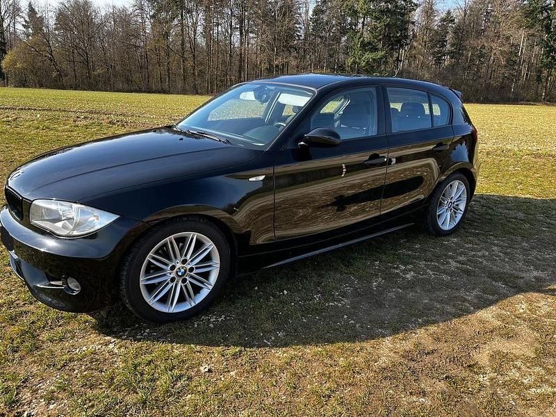 Gebraucht BMW 116 116 PS (85 kW) 2006 Schwarz Kleinwagen