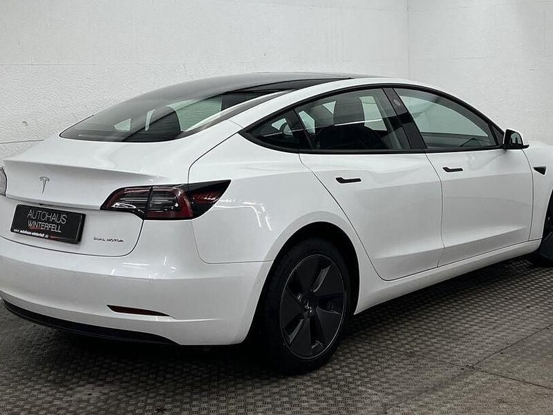 Gebraucht Tesla Model 3 366 kW (498 PS) 2022 Pearl white multicoat (metallic) Limousine