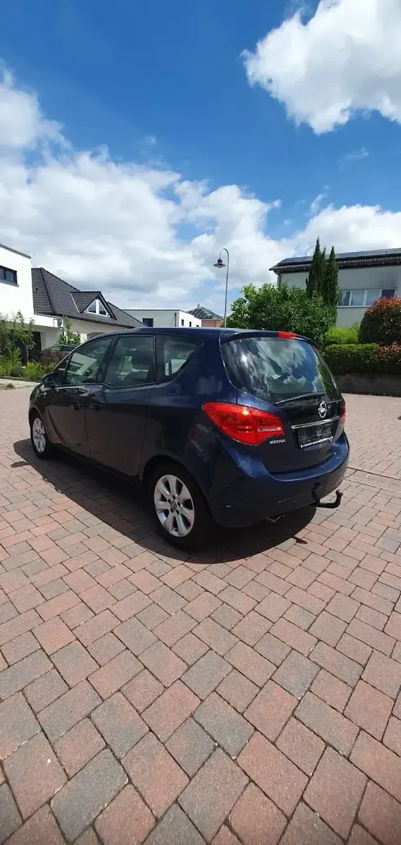 Gebraucht Opel Meriva 140 PS (102 kW) 2012 Blau Van / Kleinbus