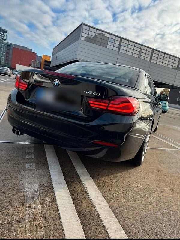 Gebraucht BMW 420 185 PS (136 kW) 2019 Schwarz Cabrio