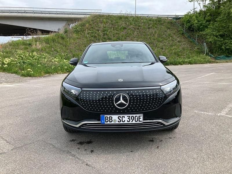 Gebraucht Mercedes EQA250+ 139 kW (190 PS) 2025 Schwarz SUV