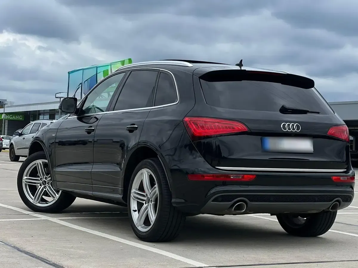 Gebraucht Audi Q5 Comfort 258 PS (189 kW) 2015 Schwarz SUV