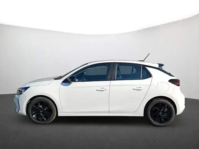 Usado Opel Corsa 75 HP (55 kW) 2024 Branco Citadino