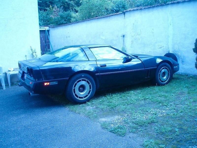 Schwarz Gebraucht 1984 Corvette C4 Coupé | 13.000 € - Bild 1/4