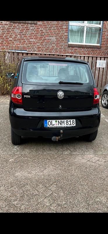 Second-hand VW Fox 55 CP (40 kW) 2000 Negru Hatchback
