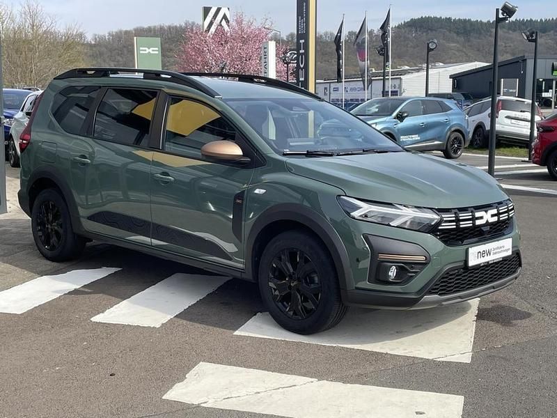 Gebraucht Dacia Jogger Extreme 101 PS (74 kW) 2024 Grau Van / Kleinbus