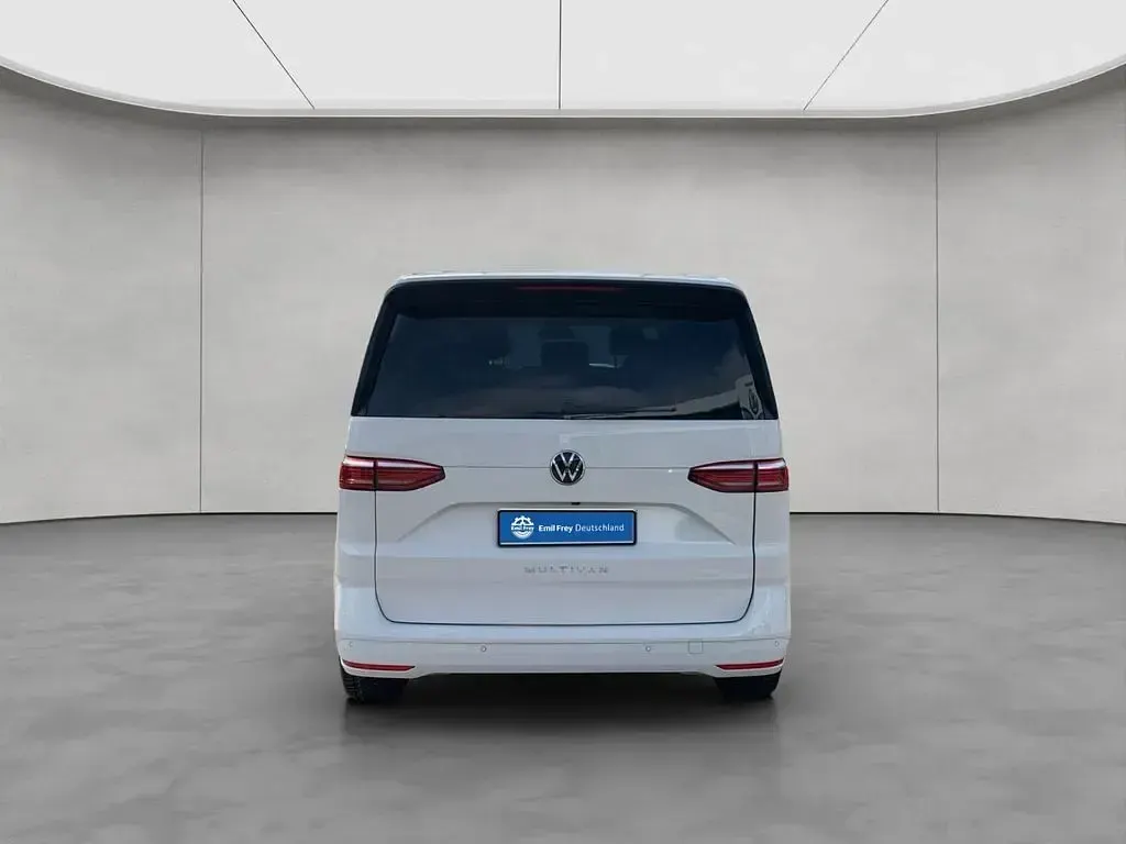 Gebraucht VW Multivan Goal 150 PS (110 kW) 2026 Candyweiß Van / Kleinbus