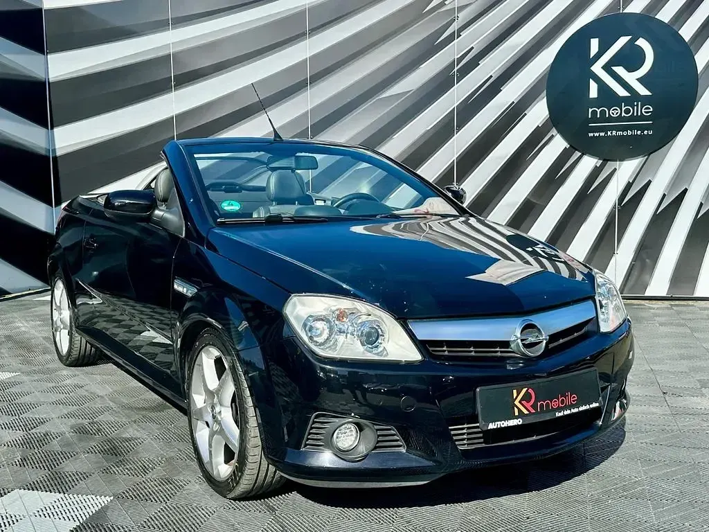 Gebraucht Opel Tigra Sport 125 PS (91 kW) 2006 Schwarz Cabrio