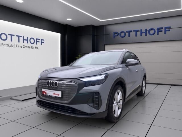 Grau Gebraucht 2022 Audi Q4 e-tron Comfort SUV | 28.450 € (Fairer Preis) - Bild 1/4