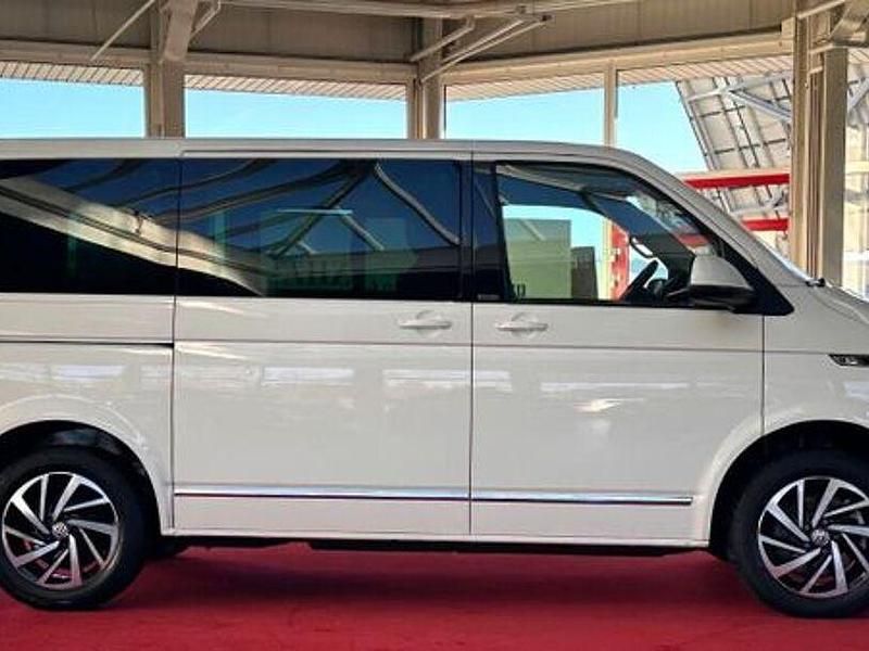 Usata VW Multivan 204 CV (150 kW) 2021 Bianco Monovolume
