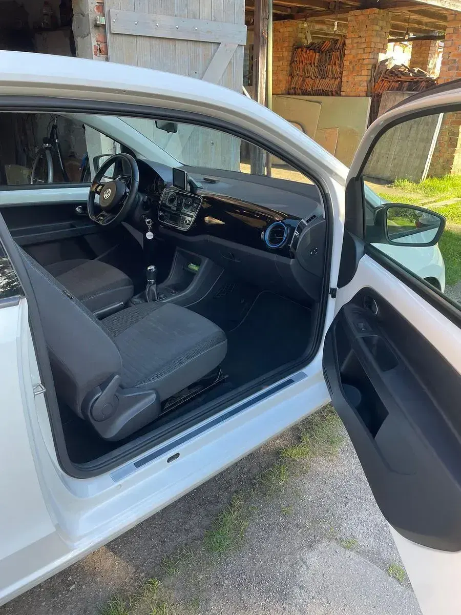 Gebraucht VW up! move up! 75 PS (55 kW) 2014 Weiß Kleinwagen