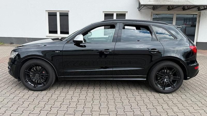 Second-hand Audi SQ5 Competition 326 CP (239 kW) 2017 Negru SUV