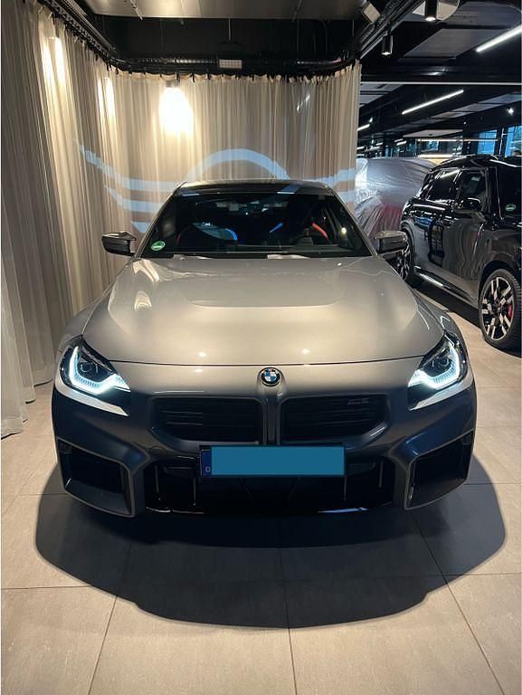 Grau Gebraucht 2024 BMW M2 Performance Coupé | 68.400 € (Etwas zu teuer) - Bild 1/4