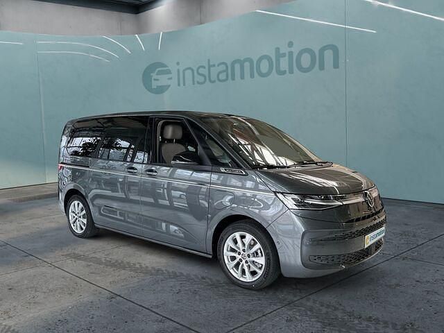Gebraucht VW Multivan Style 150 PS (110 kW) 2024 Grau Van