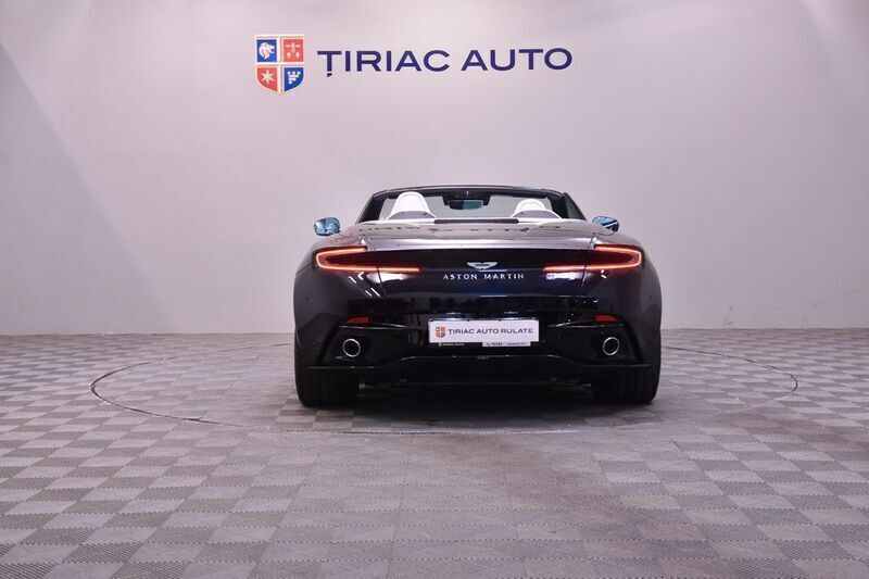 Gebraucht Aston Martin DB12 680 PS (500 kW) 2024 Schwarz Cabrio