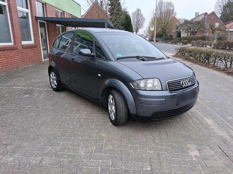 Second-hand Audi A2 105 CP (77 kW) 2004 Gri Hatchback
