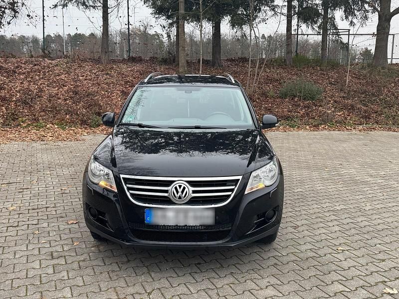 Schwarz Gebraucht 2008 VW Tiguan SUV | 6.990 € (Fairer Preis) - Bild 1/4