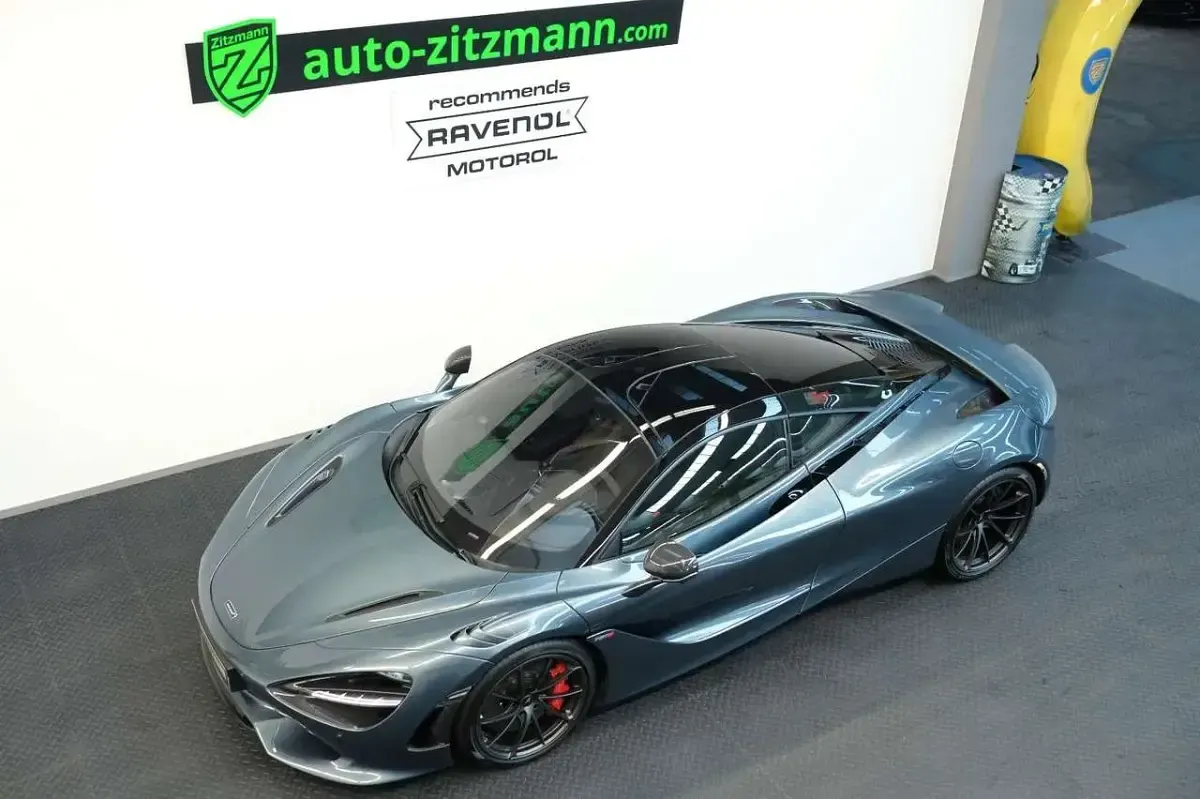 Gebraucht McLaren 750S 751 PS (552 kW) 2023 Grau Coupé