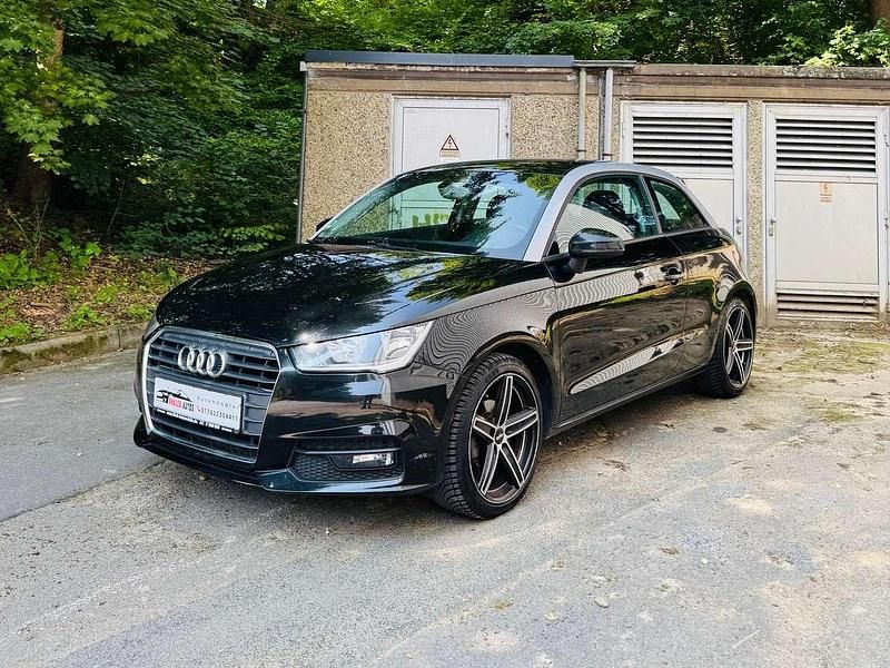 Mythosschwarz Gebraucht 2016 Audi A1 Basis Kleinwagen | 7.950 € (Fairer Preis) - Bild 1/4