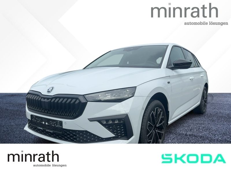 Weiß Gebraucht 2022 Skoda Scala Drive Kleinwagen | 28.990 € - Bild 1/4