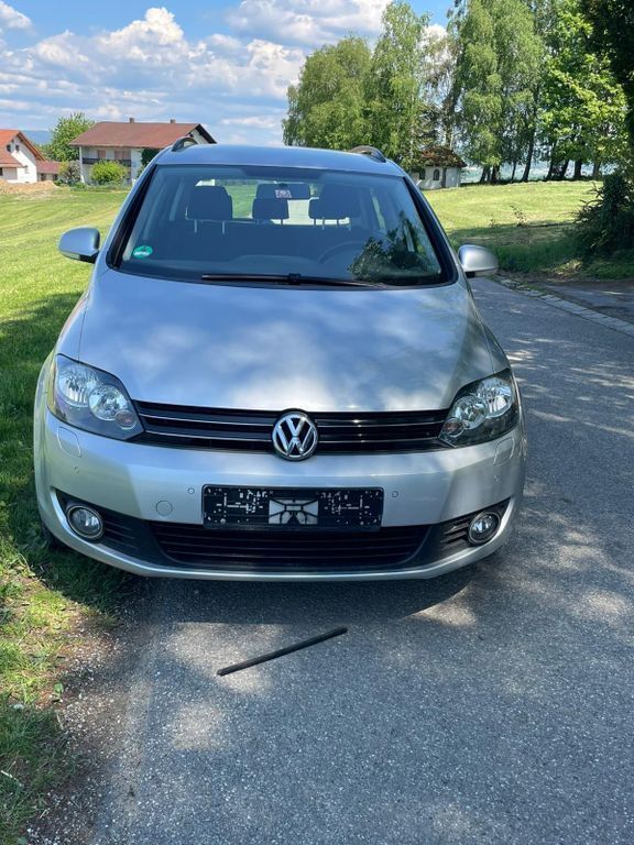 Silber Gebraucht 2010 VW Golf Plus Cross Comfortline Van / Kleinbus | 2.790 € (Superpreis) - Bild 1/4