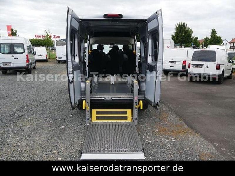 Gebraucht Opel Movano 140 PS (102 kW) 2024 Silber Van