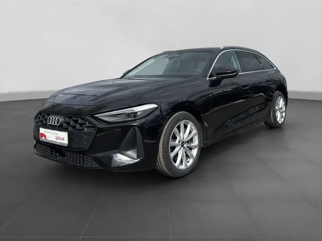 Gebraucht Audi A5 Sport 204 PS (150 kW) 2025 Schwarz Kombi