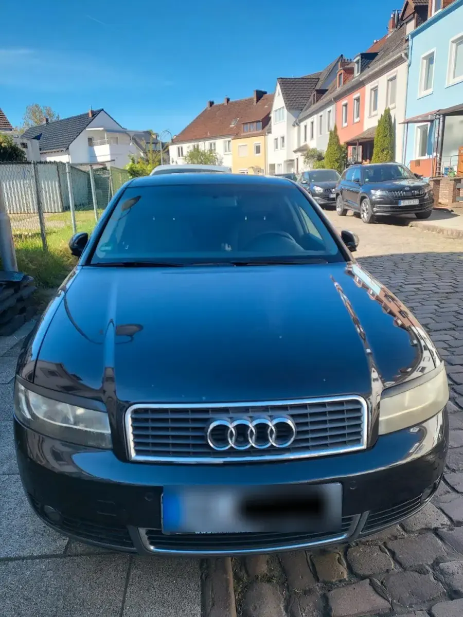 Gebraucht Audi A4 2001 Schwarz Limousine