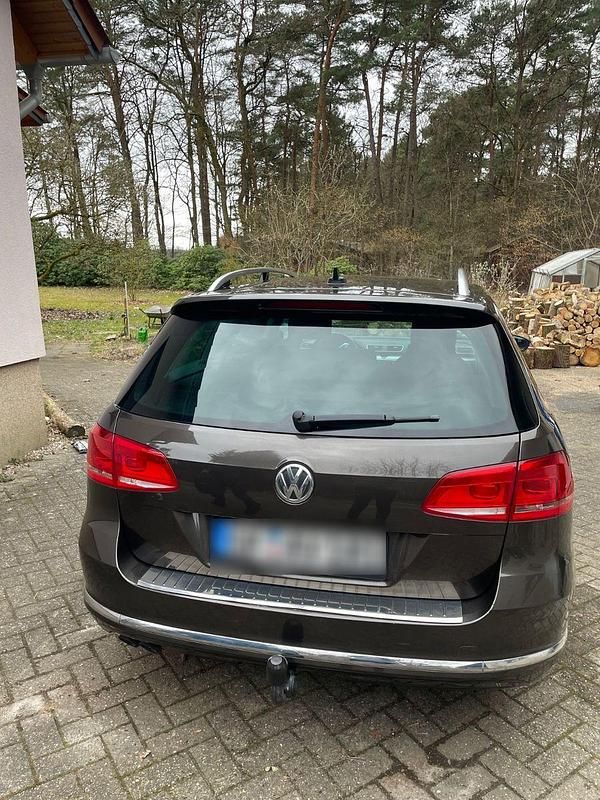 Gebraucht VW Passat R-line 140 PS (102 kW) 2014 Braun Kombi