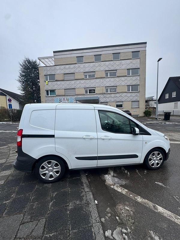 Gebraucht Ford Transit 101 PS (74 kW) 2015 Weiß Limousine