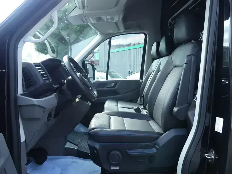 Gebraucht VW Crafter 177 PS (130 kW) 2019 Candyweiß Van