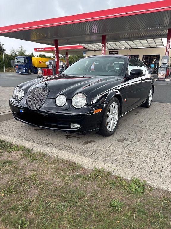 Schwarz Gebraucht 2002 Jaguar S-Type S Limousine | 3.700 € (Fairer Preis) - Bild 1/4
