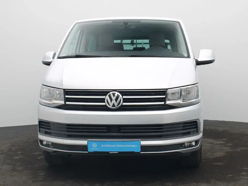 Gebraucht VW T6 Comfortline 204 PS (150 kW) 2016 Reflexsilber metallic Van