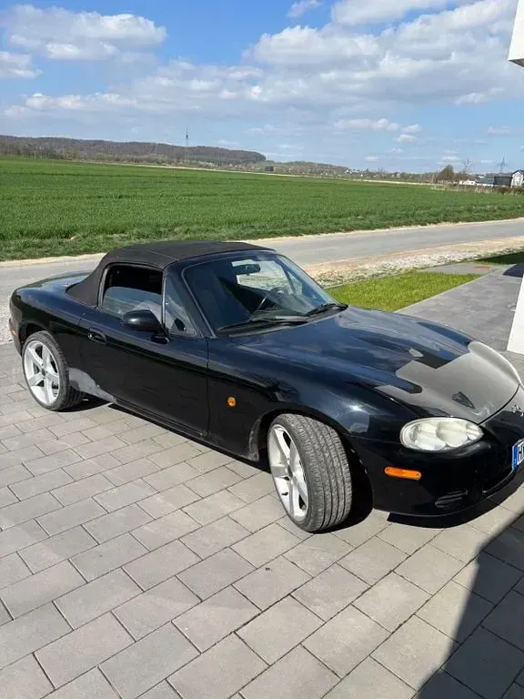 Usata Mazda MX5 110 CV (80 kW) 2001 Nero Cabrio
