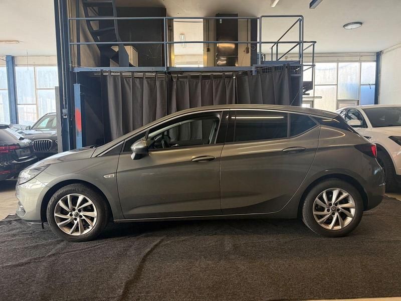 Gebraucht Opel Astra Elegance 110 PS (80 kW) 2020 Grau Limousine