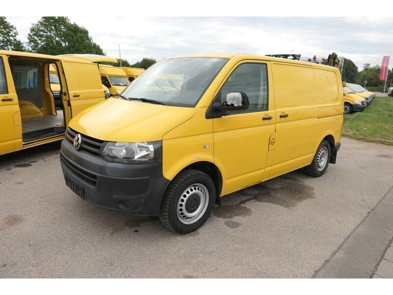 Gebraucht VW T5 84 PS (61 kW) 2014 Ginstergelb r1032 Van