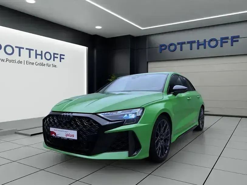 Gebraucht Audi RS3 Sportback Sport 400 PS (294 kW) 2025 Kleinwagen