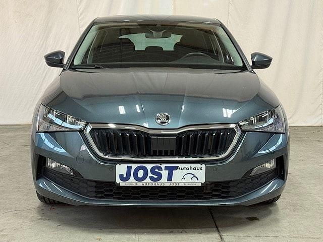 Gebraucht Skoda Scala Drive 116 PS (85 kW) 2020 Grau Kleinwagen