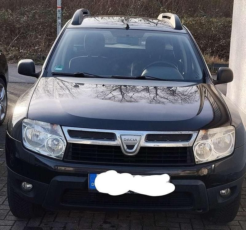 Schwarz Gebraucht 2012 Dacia Duster Lauréate SUV | 3.500 € (Superpreis) - Bild 1/4