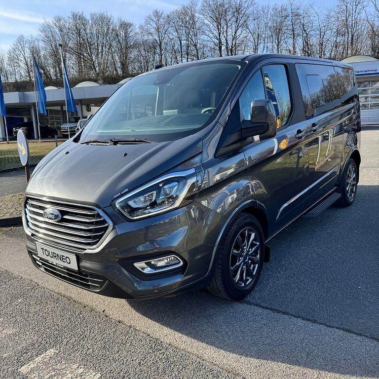 Gebraucht Ford Tourneo Titanium X 170 PS (125 kW) 2022 Grau Van / Kleinbus