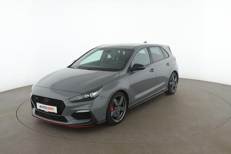 Grau Gebraucht 2019 Hyundai i30 N Performance Limousine | 22.700 € (Fairer Preis) - Bild 1/3
