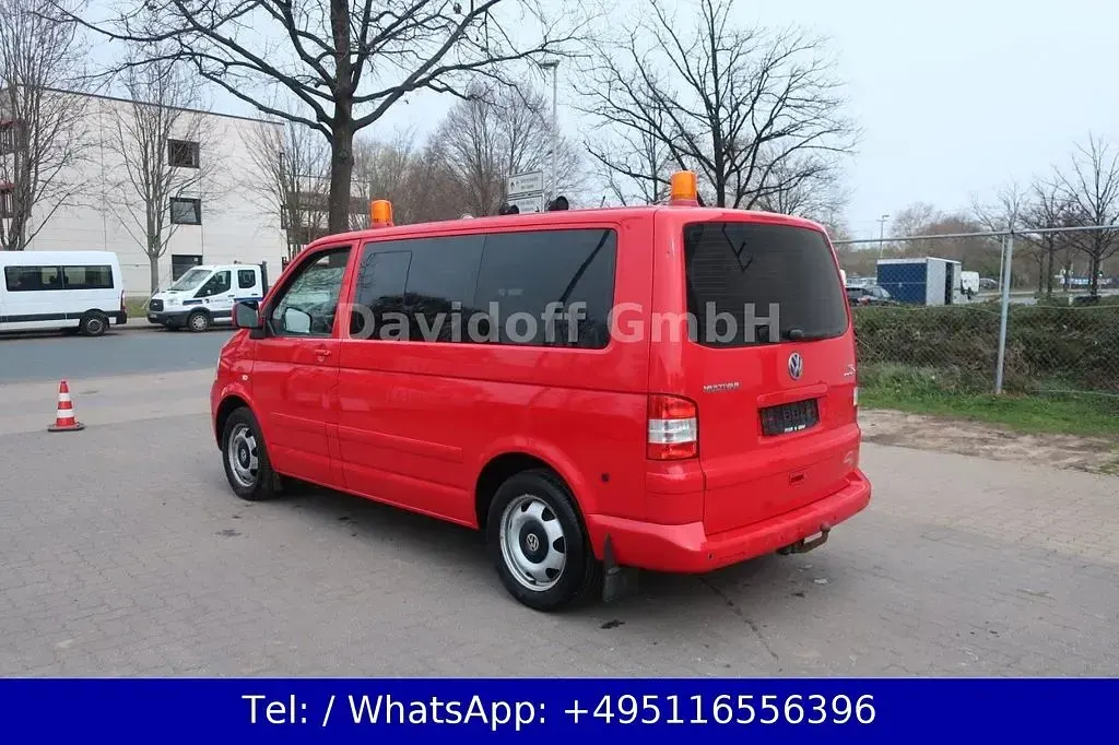 Gebraucht VW Multivan 131 PS (96 kW) 2009 Rot Van / Kleinbus