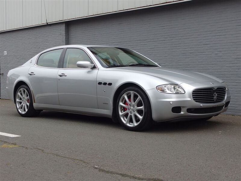 Silber Gebraucht 2007 Maserati Quattroporte Limousine | 20.750 € (Fairer Preis) - Bild 1/4