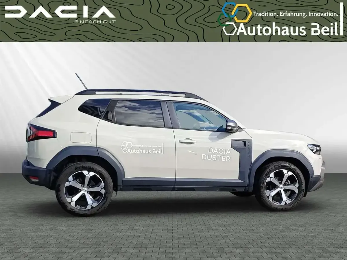 Używany Dacia Duster Journey 131 KM (96 kW) 2024 Beżowy SUV