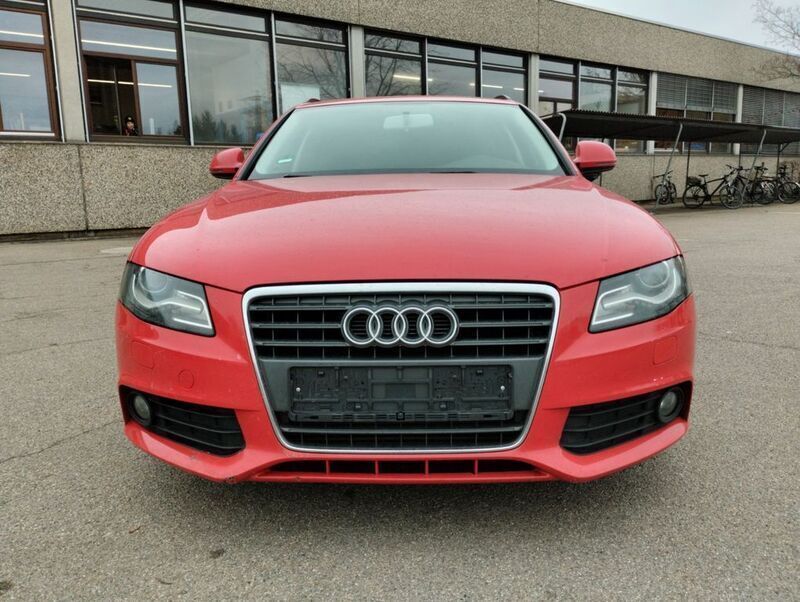 Gebraucht Audi A4 Ambition 120 PS (88 kW) 2009 Rot Kombi