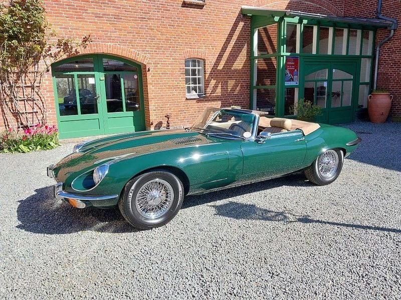 Usata Jaguar E-Type 268 CV (197 kW) 1973 Verde Cabrio