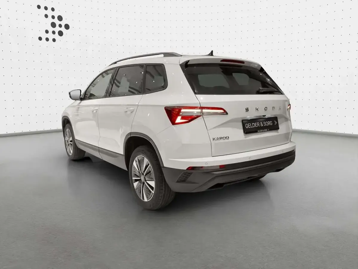 Gebraucht Skoda Karoq 150 PS (110 kW) 2025 Raceblau metallic SUV