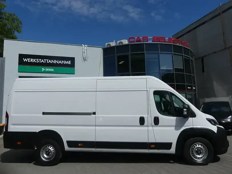 Gebraucht Fiat Ducato 179 PS (131 kW) 2024 Weiss Van