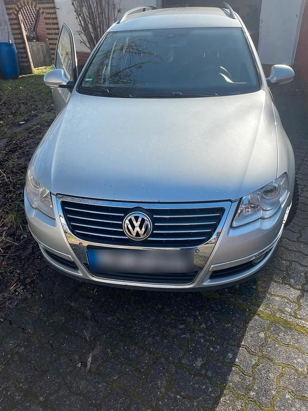 Gebraucht VW Passat 140 PS (102 kW) 2007 Silber Kombi