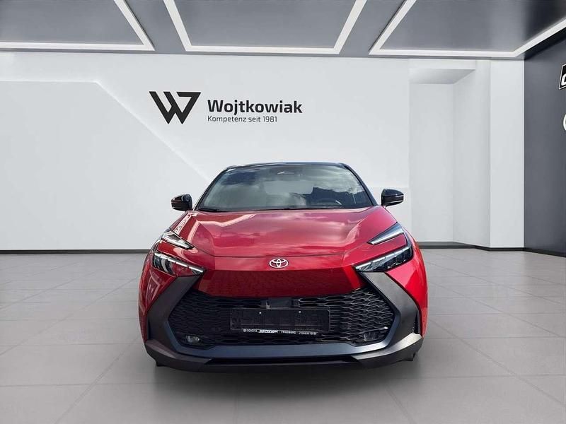 Neu Toyota C-HR 223 PS (164 kW) 2026 Rot SUV